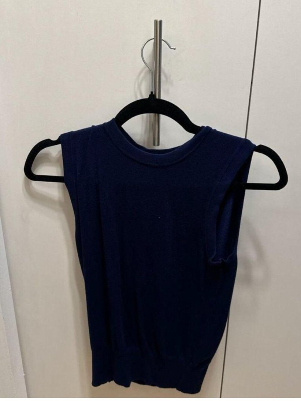 Zara Navy Blue Sleeveless Lightweight Knit Crewneck Tank Top